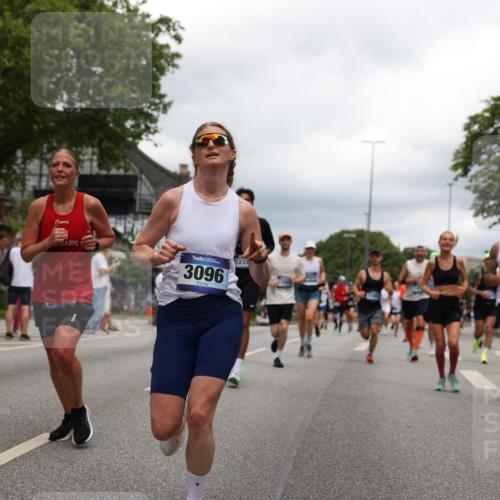 29.06.2025 - hella hamburg halbmarathon Yannick Fuchs http://msf.ph/oto/8252192 29.06.2025 10:47:59 20KM 1267, 1422, 1442, 1502, 1549, 1870, 2058, 2432, 2518, 2630, 3096, 3103, 3819, 4299, 5020, 5259, 6260, 6294, 6374, 7129, 7395, 7478, 7973, 8285, 8394, 9032, 9380, 9791, 9922, 10040, 11009, 11068, 11430, 11789, 11844, 12321, 12607, 12632, 13033, 13147, 13397, 13794, 13803, 13912, 14026, 14239, 14702, 15146, 15838, 15856, 15946, 16623, 16780, 17482, 18308, 18418, 18450, 18514, 18612, 19067 meine-sportfotos.de