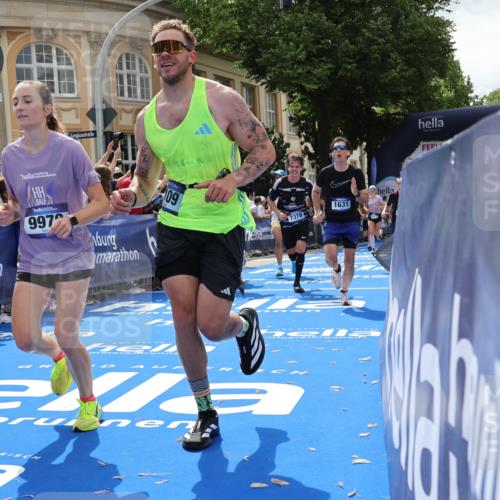 29.06.2025 - hella hamburg halbmarathon Strokosch-Dieckow http://msf.ph/oto/8252197 29.06.2025 10:40:52 Ziel 1631, 1677, 4634, 5014, 6429, 7080, 7109, 7378, 8074, 9547, 9979, 10369, 10934, 11922, 11959, 12088, 12385, 13029, 13158, 14661, 15689, 16347, 17032, 17486, 17720, 18173 meine-sportfotos.de