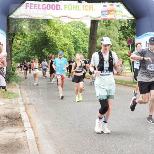 29.06.2025 - hella hamburg halbmarathon MichiJ http://msf.ph/oto/8252258 29.06.2025 10:52:10 Zwischen KM18-KM19 1885, 2490, 4613, 6706, 7474, 7907, 9339, 10756, 11614, 11784, 13210, 14642, 15009, 16063, 16344, 17434, 18128, 18525, 19165, 19173, 19176 meine-sportfotos.de