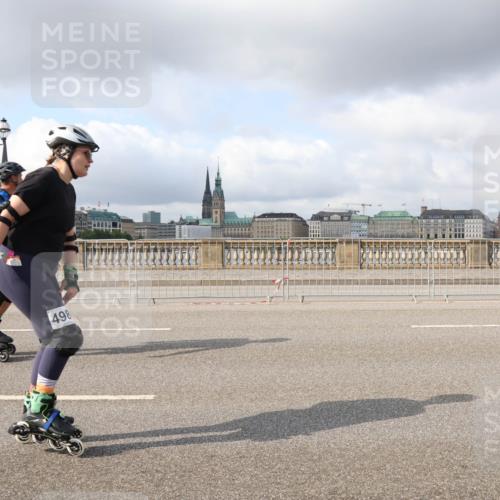 29.06.2025 - hella hamburg halbmarathon Lena Gebhardt http://msf.ph/oto/8252314 29.06.2025 09:03:09 Lombardsbrücke  meine-sportfotos.de