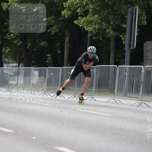 29.06.2025 - hella hamburg halbmarathon Jannik Wohlers http://msf.ph/oto/8252443 29.06.2025 08:48:39 Lombardsbrücke  meine-sportfotos.de