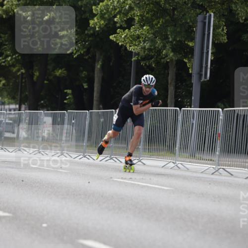 29.06.2025 - hella hamburg halbmarathon Jannik Wohlers http://msf.ph/oto/8252465 29.06.2025 08:48:39 Lombardsbrücke  meine-sportfotos.de