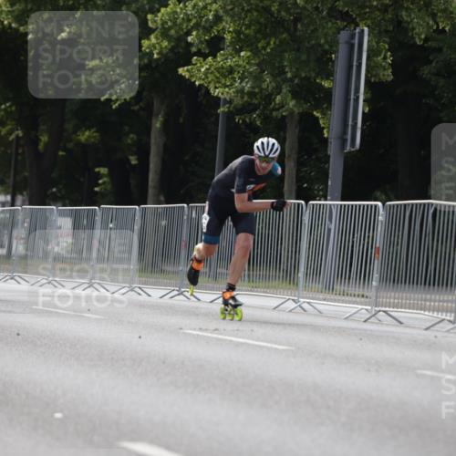 29.06.2025 - hella hamburg halbmarathon Jannik Wohlers http://msf.ph/oto/8252487 29.06.2025 08:48:40 Lombardsbrücke  meine-sportfotos.de