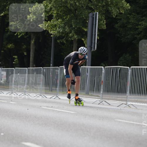 29.06.2025 - hella hamburg halbmarathon Jannik Wohlers http://msf.ph/oto/8252567 29.06.2025 08:48:40 Lombardsbrücke  meine-sportfotos.de