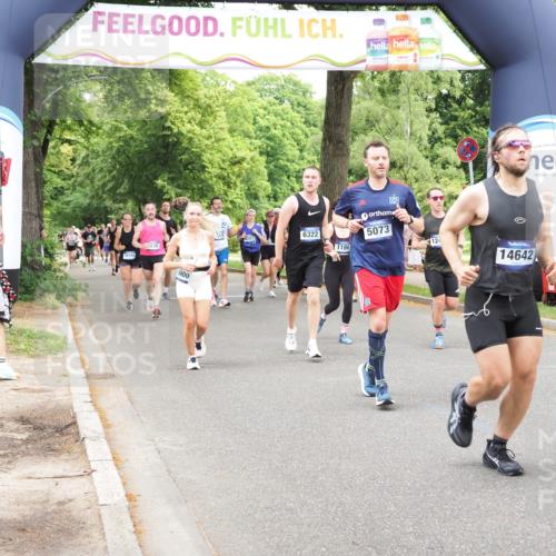 29.06.2025 - hella hamburg halbmarathon MichiJ http://msf.ph/oto/8252647 29.06.2025 10:52:13 Zwischen KM18-KM19 1186, 1229, 2136, 2490, 5073, 6706, 7907, 9339, 9477, 10756, 11784, 12426, 14642, 15000, 16063, 16344, 17434, 18128, 18525, 19173 meine-sportfotos.de