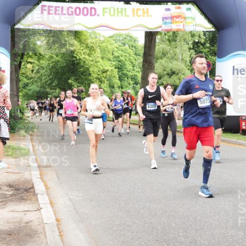 29.06.2025 - hella hamburg halbmarathon MichiJ http://msf.ph/oto/8252718 29.06.2025 10:52:14 Zwischen KM18-KM19 1186, 1229, 2136, 2490, 4307, 5073, 6322, 6706, 7907, 9339, 9477, 12426, 14642, 15000, 16063, 16344, 17434, 18128, 18199, 18525, 19173 meine-sportfotos.de