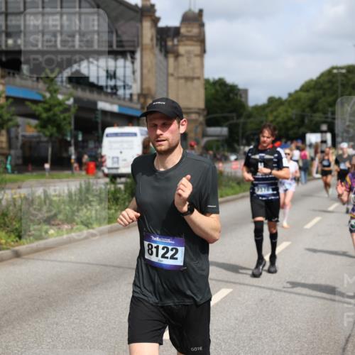 29.06.2025 - hella hamburg halbmarathon Yannick Fuchs http://msf.ph/oto/8252758 29.06.2025 10:35:36 20KM 1136, 1631, 1677, 2568, 2797, 3618, 4205, 4303, 4380, 4634, 4871, 4889, 4893, 5007, 5014, 5026, 5410, 5709, 6429, 6683, 6771, 6901, 7080, 7284, 7378, 7774, 7796, 8074, 8122, 8966, 9358, 9547, 9640, 9659, 9711, 9755, 9979, 10375, 10783, 10934, 10978, 11062, 11765, 11922, 11959, 12292, 12385, 12895, 13268, 13457, 14555, 14661, 14820, 15164, 15247, 15351, 16201, 16249, 16347, 16599, 16816, 17100, 17720, 17834, 17971, 18045, 18049, 18399, 18412, 18573 meine-sportfotos.de