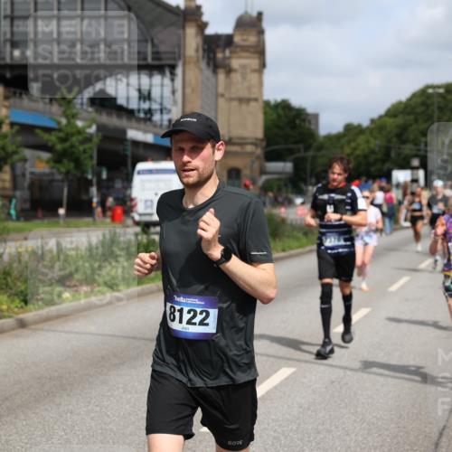 29.06.2025 - hella hamburg halbmarathon Yannick Fuchs http://msf.ph/oto/8252764 29.06.2025 10:35:36 20KM 1136, 1631, 1677, 2568, 2797, 3618, 4205, 4303, 4380, 4634, 4871, 4889, 4893, 5007, 5014, 5026, 5410, 5709, 6429, 6683, 6771, 6901, 7080, 7284, 7378, 7774, 7796, 8074, 8122, 8966, 9358, 9547, 9640, 9659, 9711, 9755, 9979, 10375, 10783, 10934, 10978, 11062, 11765, 11922, 11959, 12292, 12385, 12895, 13268, 13457, 14555, 14661, 14820, 15164, 15247, 15351, 16201, 16249, 16347, 16599, 16816, 17100, 17720, 17834, 17971, 18045, 18049, 18399, 18412, 18573 meine-sportfotos.de
