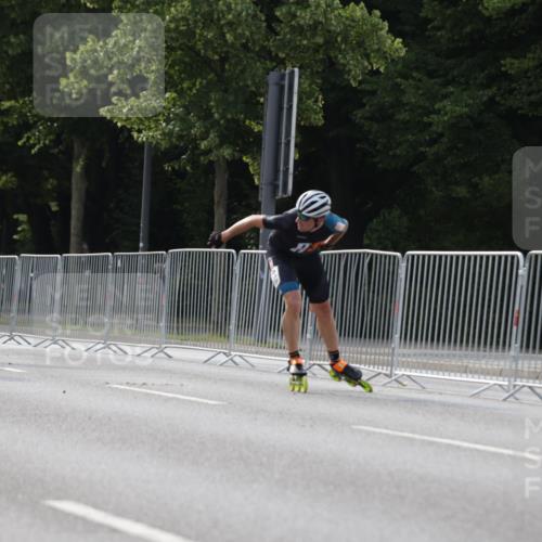 29.06.2025 - hella hamburg halbmarathon Jannik Wohlers http://msf.ph/oto/8252781 29.06.2025 08:48:40 Lombardsbrücke  meine-sportfotos.de