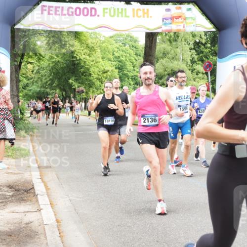 29.06.2025 - hella hamburg halbmarathon MichiJ http://msf.ph/oto/8253172 29.06.2025 10:52:17 Zwischen KM18-KM19 1186, 1229, 1559, 2136, 2490, 4307, 5073, 6322, 7210, 7211, 7888, 7907, 8894, 8960, 9477, 10402, 12426, 14642, 15000, 18199 meine-sportfotos.de
