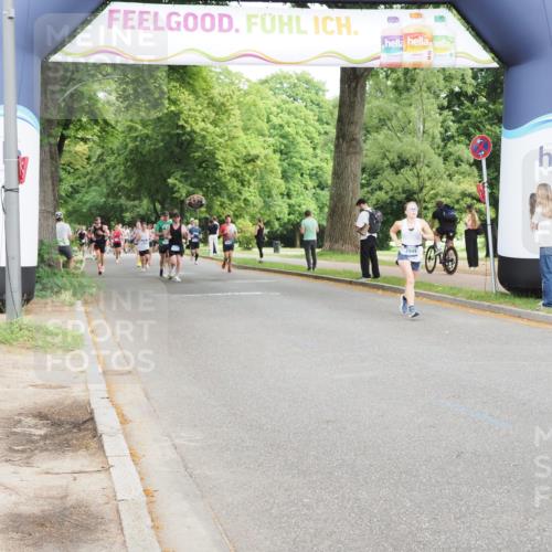 29.06.2025 - hella hamburg halbmarathon MichiJ http://msf.ph/oto/8253348 29.06.2025 10:29:06 Zwischen KM18-KM19 1603, 5409, 5916, 6080, 7080, 8467, 10934, 14092, 14924, 15424, 15813, 16761 meine-sportfotos.de