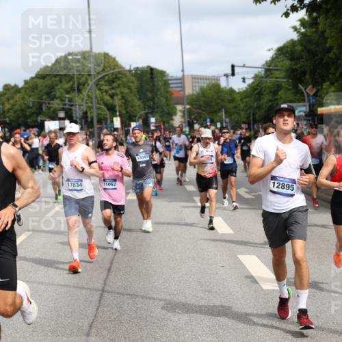 29.06.2025 - hella hamburg halbmarathon Yannick Fuchs http://msf.ph/oto/8253374 29.06.2025 10:35:39 20KM 1136, 1631, 1677, 2568, 2797, 3618, 4205, 4303, 4380, 4634, 4871, 4893, 5026, 5410, 5709, 6429, 6550, 6683, 6771, 6901, 7378, 7774, 7796, 8122, 9358, 9547, 9640, 9659, 9711, 9755, 9885, 10375, 10783, 10978, 11062, 11765, 11922, 12292, 12385, 12895, 13268, 13457, 14555, 14661, 15164, 15247, 15351, 16201, 16347, 16599, 16816, 17100, 17720, 17834, 17971, 18045, 18049, 18399, 18412, 18573 meine-sportfotos.de