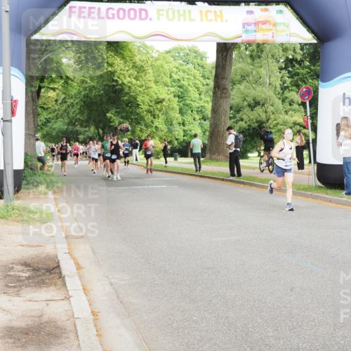 29.06.2025 - hella hamburg halbmarathon MichiJ http://msf.ph/oto/8253383 29.06.2025 10:29:07 Zwischen KM18-KM19 1603, 2949, 5409, 5916, 6080, 7080, 8467, 10934, 14092, 14924, 15424, 15813, 16761 meine-sportfotos.de