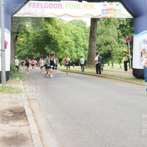 29.06.2025 - hella hamburg halbmarathon MichiJ http://msf.ph/oto/8253607 29.06.2025 10:29:08 Zwischen KM18-KM19 1603, 2949, 5916, 6080, 8467, 10934, 14924, 15424, 15813, 16761 meine-sportfotos.de