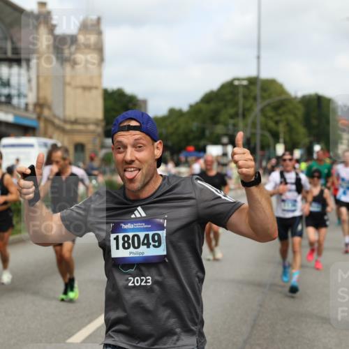 29.06.2025 - hella hamburg halbmarathon Yannick Fuchs http://msf.ph/oto/8253745 29.06.2025 10:35:42 20KM 1136, 1631, 2579, 2797, 3618, 4205, 4303, 4380, 4634, 4871, 4893, 5026, 5410, 5709, 6550, 6683, 6771, 6901, 7378, 7774, 7796, 8122, 9358, 9547, 9640, 9659, 9711, 9755, 9885, 10375, 10783, 11062, 11765, 11922, 12292, 12385, 12895, 13268, 13457, 14555, 14661, 15247, 15351, 16816, 17032, 17100, 17720, 17834, 17971, 18045, 18049, 18412, 18573 meine-sportfotos.de