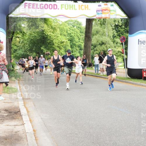 29.06.2025 - hella hamburg halbmarathon MichiJ http://msf.ph/oto/8253832 29.06.2025 10:52:22 Zwischen KM18-KM19 1062, 1559, 3328, 4307, 6322, 7210, 7211, 7760, 7888, 8171, 8894, 8960, 10402, 18199 meine-sportfotos.de