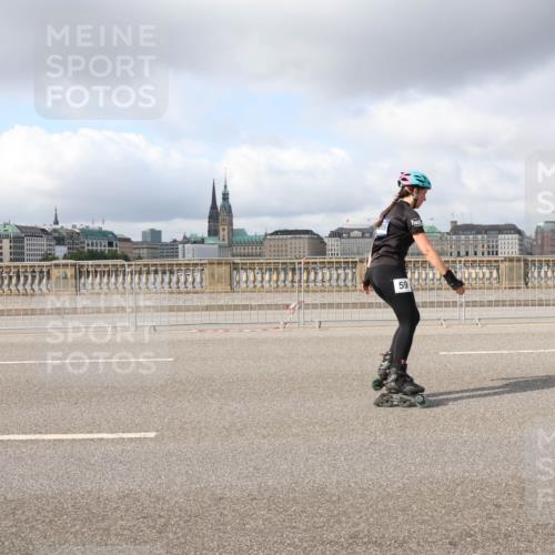 29.06.2025 - hella hamburg halbmarathon Lena Gebhardt http://msf.ph/oto/8253862 29.06.2025 09:03:10 Lombardsbrücke  meine-sportfotos.de