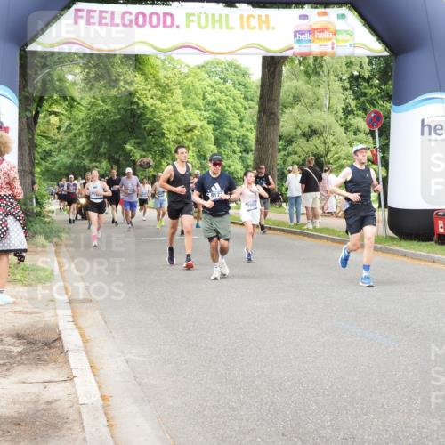 29.06.2025 - hella hamburg halbmarathon MichiJ http://msf.ph/oto/8253887 29.06.2025 10:52:22 Zwischen KM18-KM19 1062, 1559, 3328, 4307, 6322, 7210, 7211, 7760, 7888, 8171, 8894, 8960, 10402, 18199 meine-sportfotos.de
