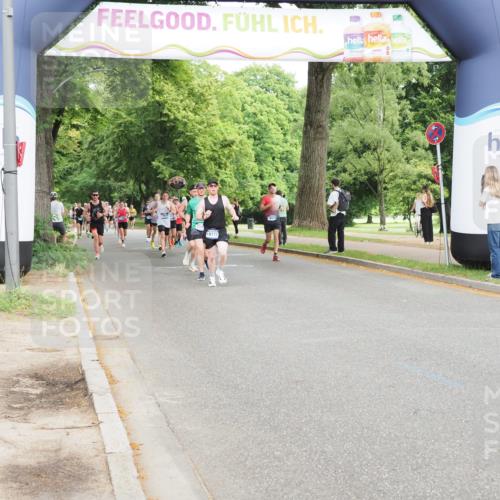 29.06.2025 - hella hamburg halbmarathon MichiJ http://msf.ph/oto/8253930 29.06.2025 10:29:09 Zwischen KM18-KM19 1603, 2949, 5916, 6080, 8467, 10934, 15424, 15813, 16761, 18173 meine-sportfotos.de
