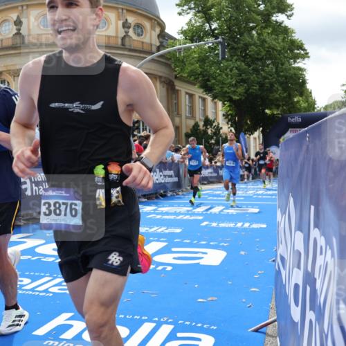 29.06.2025 - hella hamburg halbmarathon Strokosch-Dieckow http://msf.ph/oto/8253984 29.06.2025 10:41:22 Ziel 1570, 2797, 3204, 4303, 4893, 5987, 6771, 7432, 7774, 7796, 10783, 13876, 14555, 16816, 17159, 17882, 18412, 18509, 18573, 18764 meine-sportfotos.de