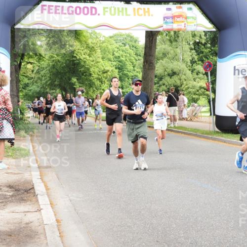 29.06.2025 - hella hamburg halbmarathon MichiJ http://msf.ph/oto/8253995 29.06.2025 10:52:23 Zwischen KM18-KM19 1062, 1559, 3328, 7210, 7211, 7760, 7888, 8171, 8894, 8960, 10402 meine-sportfotos.de