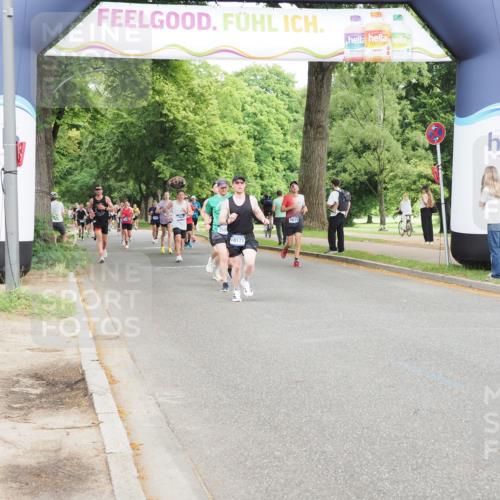 29.06.2025 - hella hamburg halbmarathon MichiJ http://msf.ph/oto/8254028 29.06.2025 10:29:10 Zwischen KM18-KM19 2568, 2949, 6080, 8467, 10934, 15424, 15813, 18173 meine-sportfotos.de