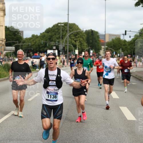 29.06.2025 - hella hamburg halbmarathon Yannick Fuchs http://msf.ph/oto/8254053 29.06.2025 10:35:44 20KM 1136, 1631, 2579, 2797, 3618, 4205, 4303, 4380, 4634, 4871, 4893, 5709, 6550, 6683, 6771, 6901, 7378, 7774, 7796, 8122, 8358, 9358, 9547, 9640, 9659, 9711, 9755, 9885, 10375, 10783, 11062, 11765, 11922, 12292, 12385, 12895, 13268, 13457, 14555, 14661, 15247, 15351, 16816, 17032, 17100, 17720, 17834, 18045, 18049, 18412, 18573, 18802 meine-sportfotos.de