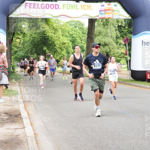 29.06.2025 - hella hamburg halbmarathon MichiJ http://msf.ph/oto/8254058 29.06.2025 10:52:23 Zwischen KM18-KM19 1062, 1559, 3328, 7210, 7211, 7760, 7888, 8171, 8894, 8960, 10402 meine-sportfotos.de