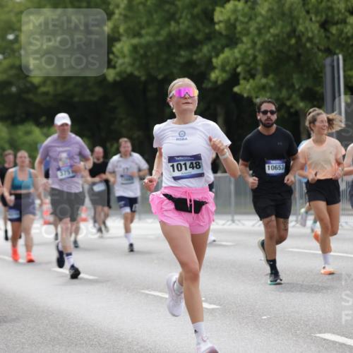 29.06.2025 - hella hamburg halbmarathon Jannik Wohlers http://msf.ph/oto/8254062 29.06.2025 10:31:23 Lombardsbrücke 1235, 1373, 1844, 1879, 2384, 2672, 2831, 2832, 3221, 3239, 3358, 3396, 3397, 3424, 3571, 3681, 3751, 4877, 4953, 5156, 5965, 6160, 6573, 6640, 6718, 6727, 7334, 7898, 8304, 8620, 8806, 9078, 9104, 9478, 9812, 9882, 9883, 10148, 10240, 10421, 10435, 10653, 11178, 12381, 12663, 12758, 14536, 14793, 15024, 15102, 15222, 15575, 16310, 16541, 17043, 17118, 17342, 17362, 18283, 18428, 18433, 18613, 18629, 18838, 19068, 19233 meine-sportfotos.de