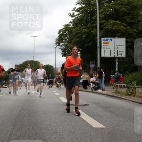 29.06.2025 - hella hamburg halbmarathon Yannick Fuchs http://msf.ph/oto/8254094 29.06.2025 10:48:05 20KM 1267, 1422, 1442, 1549, 1870, 2432, 2630, 3096, 3103, 3310, 3898, 4299, 5020, 5259, 6260, 6294, 6374, 7129, 7395, 7478, 7973, 8223, 8285, 8394, 9032, 9380, 9791, 9922, 10040, 11009, 11430, 11789, 12213, 12321, 12607, 13147, 13397, 13794, 13803, 13869, 14026, 14239, 14702, 15146, 16623, 16750, 16780, 17482, 17740, 17765, 18308, 18450, 18514, 18612, 18759, 19067, 19177 meine-sportfotos.de