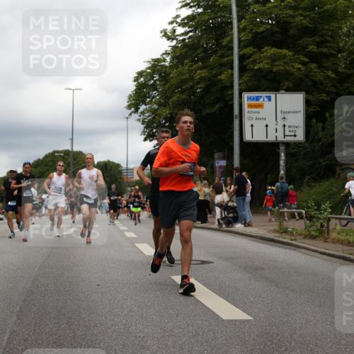 29.06.2025 - hella hamburg halbmarathon Yannick Fuchs http://msf.ph/oto/8254132 29.06.2025 10:48:06 20KM 1267, 1422, 1442, 1549, 1870, 2432, 2630, 3096, 3103, 3310, 3898, 4299, 5259, 6260, 6294, 6374, 7129, 7395, 7478, 7973, 8223, 8285, 8394, 9032, 9380, 9791, 9922, 10040, 11009, 11430, 11789, 12213, 12321, 12607, 13147, 13794, 13803, 13869, 14026, 14239, 14702, 15146, 16092, 16623, 16750, 16780, 17482, 17740, 17765, 18308, 18450, 18514, 18612, 18759, 19067, 19177 meine-sportfotos.de