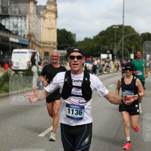 29.06.2025 - hella hamburg halbmarathon Yannick Fuchs http://msf.ph/oto/8254321 29.06.2025 10:35:44 20KM 1136, 1631, 2579, 2797, 3618, 4205, 4303, 4380, 4634, 4871, 4893, 5709, 6550, 6683, 6771, 6901, 7378, 7774, 7796, 8122, 8358, 9358, 9547, 9640, 9659, 9711, 9755, 9885, 10375, 10783, 11062, 11765, 11922, 12292, 12385, 12895, 13268, 13457, 14555, 14661, 15247, 15351, 16816, 17032, 17100, 17720, 17834, 18045, 18049, 18412, 18573, 18802 meine-sportfotos.de