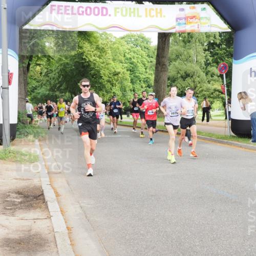 29.06.2025 - hella hamburg halbmarathon MichiJ http://msf.ph/oto/8254354 29.06.2025 10:29:15 Zwischen KM18-KM19 2568, 2949, 5050, 6495, 9979, 11767, 15542, 18173, 18192, 18573 meine-sportfotos.de