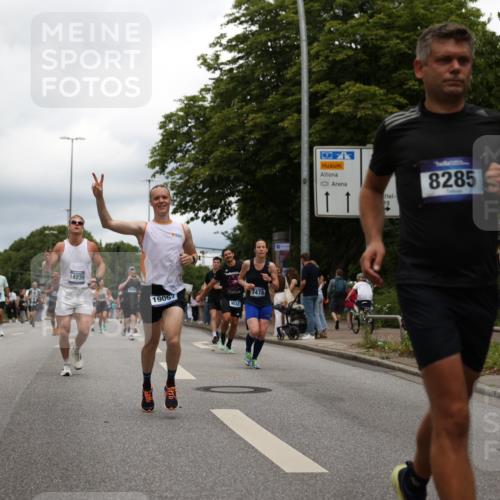 29.06.2025 - hella hamburg halbmarathon Yannick Fuchs http://msf.ph/oto/8254406 29.06.2025 10:48:07 20KM 1267, 1422, 1442, 1549, 1870, 2432, 3103, 3310, 3898, 4299, 5259, 6260, 6294, 6356, 6374, 7129, 7395, 7478, 7973, 8223, 8285, 8394, 9032, 9380, 9791, 9922, 10040, 11009, 11430, 11789, 12213, 12321, 12607, 13147, 13794, 13803, 13869, 14026, 14239, 14702, 15113, 15146, 16092, 16574, 16623, 16750, 16780, 17482, 17740, 17765, 18308, 18450, 18514, 18612, 18759, 19067, 19177 meine-sportfotos.de