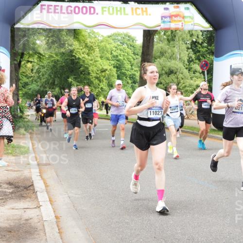 29.06.2025 - hella hamburg halbmarathon MichiJ http://msf.ph/oto/8254413 29.06.2025 10:52:26 Zwischen KM18-KM19 1062, 3112, 3328, 7760, 8171, 8219, 11027, 14022, 16911 meine-sportfotos.de