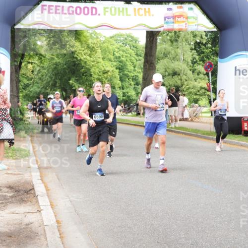 29.06.2025 - hella hamburg halbmarathon MichiJ http://msf.ph/oto/8254546 29.06.2025 10:52:28 Zwischen KM18-KM19 1034, 1062, 3112, 5464, 6590, 7760, 8171, 8219, 8405, 9994, 11027, 14022, 16355, 16847, 16911 meine-sportfotos.de