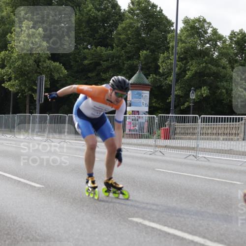 29.06.2025 - hella hamburg halbmarathon Jannik Wohlers http://msf.ph/oto/8254602 29.06.2025 08:48:44 Lombardsbrücke  meine-sportfotos.de