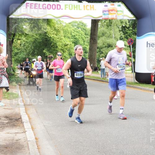 29.06.2025 - hella hamburg halbmarathon MichiJ http://msf.ph/oto/8254612 29.06.2025 10:52:28 Zwischen KM18-KM19 1034, 1062, 3112, 5464, 6590, 7760, 8171, 8219, 8405, 9994, 11027, 14022, 16355, 16847, 16911 meine-sportfotos.de