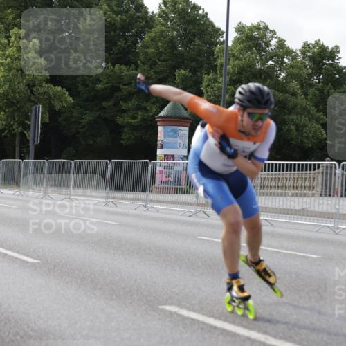 29.06.2025 - hella hamburg halbmarathon Jannik Wohlers http://msf.ph/oto/8254703 29.06.2025 08:48:44 Lombardsbrücke  meine-sportfotos.de