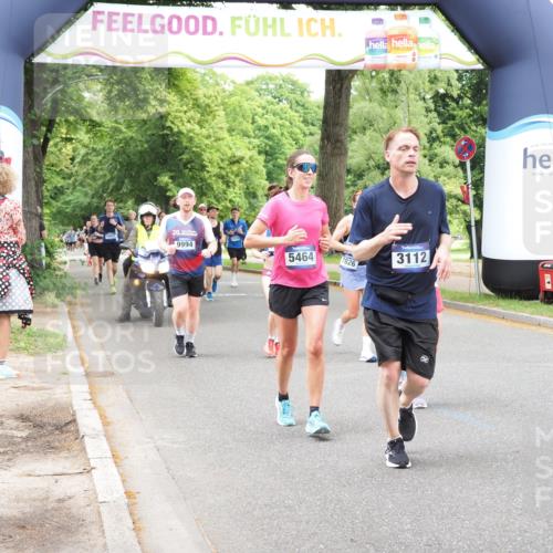 29.06.2025 - hella hamburg halbmarathon MichiJ http://msf.ph/oto/8254788 29.06.2025 10:52:30 Zwischen KM18-KM19 1034, 1062, 3112, 5464, 6590, 7760, 8219, 8405, 9994, 11027, 14022, 16355, 16847, 16911, 17707 meine-sportfotos.de