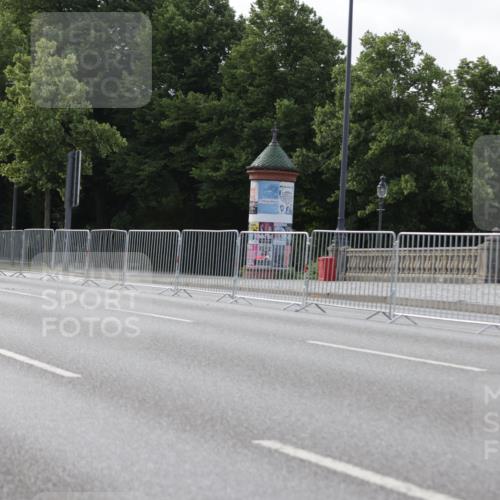 29.06.2025 - hella hamburg halbmarathon Jannik Wohlers http://msf.ph/oto/8254841 29.06.2025 08:48:44 Lombardsbrücke  meine-sportfotos.de