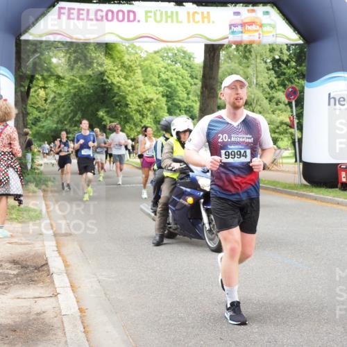 29.06.2025 - hella hamburg halbmarathon MichiJ http://msf.ph/oto/8255075 29.06.2025 10:52:32 Zwischen KM18-KM19 1034, 3112, 5464, 6590, 7826, 8219, 8405, 9994, 10736, 11027, 14022, 14607, 16355, 16847, 16911, 17707, 18726 meine-sportfotos.de