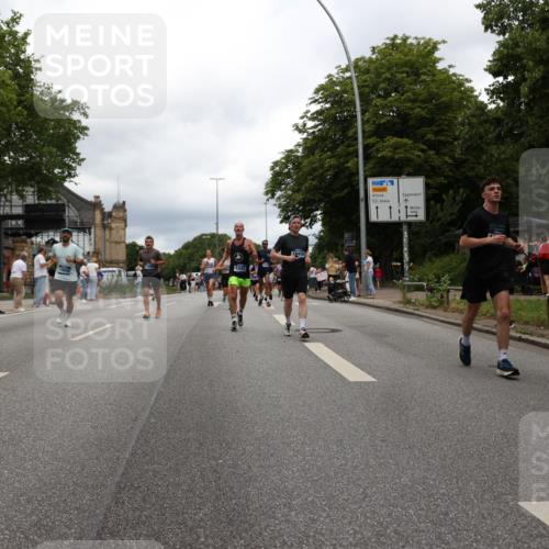 29.06.2025 - hella hamburg halbmarathon Yannick Fuchs http://msf.ph/oto/8255093 29.06.2025 10:48:12 20KM 1410, 1422, 1442, 1549, 1815, 2432, 3103, 3310, 3898, 4299, 5259, 6260, 6356, 6374, 6581, 6994, 7129, 7395, 7478, 7973, 8223, 8285, 8394, 8798, 9012, 9032, 9380, 10040, 10266, 11009, 11430, 11789, 12213, 12362, 12607, 13147, 13794, 13803, 13869, 14026, 14239, 14818, 15113, 15156, 15169, 16092, 16574, 16623, 16750, 16780, 17740, 17765, 18308, 18450, 18514, 18759, 19067, 19177 meine-sportfotos.de