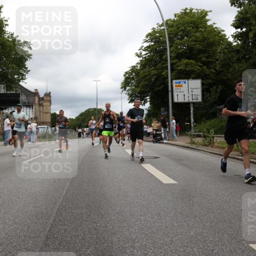 29.06.2025 - hella hamburg halbmarathon Yannick Fuchs http://msf.ph/oto/8255112 29.06.2025 10:48:12 20KM 1410, 1422, 1442, 1549, 1815, 2432, 3103, 3310, 3898, 4299, 5259, 6260, 6356, 6374, 6581, 6994, 7129, 7395, 7478, 7973, 8223, 8285, 8394, 8798, 9012, 9032, 9380, 10040, 10266, 11009, 11430, 11789, 12213, 12362, 12607, 13147, 13794, 13803, 13869, 14026, 14239, 14818, 15113, 15156, 15169, 16092, 16574, 16623, 16750, 16780, 17740, 17765, 18308, 18450, 18514, 18759, 19067, 19177 meine-sportfotos.de