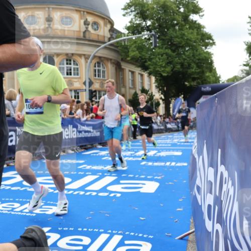29.06.2025 - hella hamburg halbmarathon Strokosch-Dieckow http://msf.ph/oto/8255127 29.06.2025 10:41:35 Ziel 1512, 2579, 5987, 8358, 9640, 9885, 10894, 12588, 13457, 13714, 14275, 16084, 17159, 18442, 18491 meine-sportfotos.de