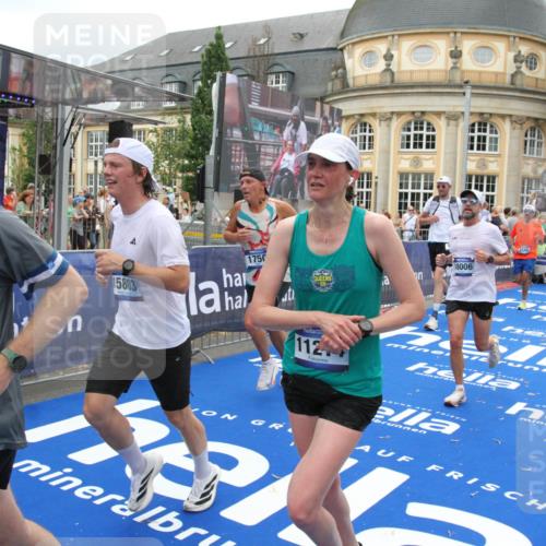 29.06.2025 - hella hamburg halbmarathon Michael Strokosch http://msf.ph/oto/8255312 29.06.2025 10:50:40 Ziel 1399, 1750, 4346, 6282, 6662, 6712, 7397, 7583, 7786, 8576, 9057, 11214, 13808, 13812, 13875, 15519, 15803, 16291, 16806, 17179, 17247, 18006, 18413, 18820 meine-sportfotos.de