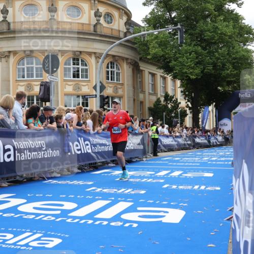 29.06.2025 - hella hamburg halbmarathon Strokosch-Dieckow http://msf.ph/oto/8255610 29.06.2025 10:41:41 Ziel 1512, 1763, 9640, 9885, 10415, 11765, 13714, 14346, 15535, 15935, 16084 meine-sportfotos.de
