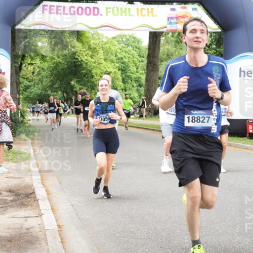 29.06.2025 - hella hamburg halbmarathon MichiJ http://msf.ph/oto/8255705 29.06.2025 10:52:36 Zwischen KM18-KM19 6590, 7826, 8405, 9736, 9737, 9994, 10736, 10886, 12371, 12473, 14607, 17059, 17707, 18726, 18827 meine-sportfotos.de