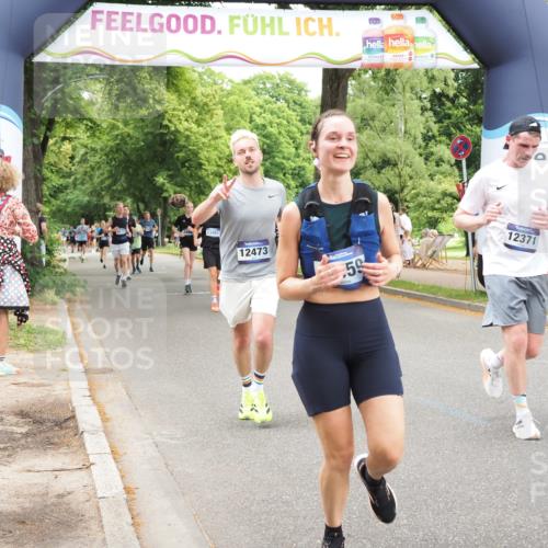29.06.2025 - hella hamburg halbmarathon MichiJ http://msf.ph/oto/8255835 29.06.2025 10:52:38 Zwischen KM18-KM19 7826, 9736, 9737, 10736, 10886, 12371, 12473, 13481, 14607, 17059, 17707, 18726, 18827 meine-sportfotos.de
