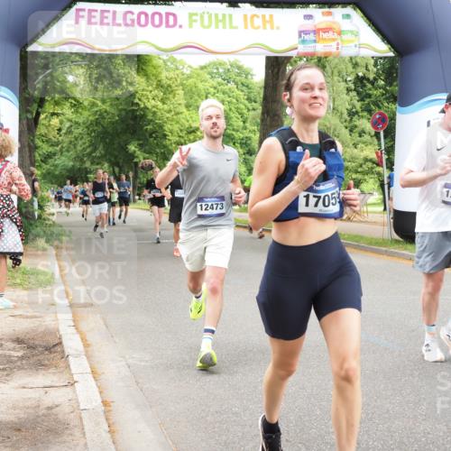 29.06.2025 - hella hamburg halbmarathon MichiJ http://msf.ph/oto/8255863 29.06.2025 10:52:38 Zwischen KM18-KM19 7826, 9736, 9737, 10736, 10886, 12371, 12473, 13481, 14607, 17059, 17707, 18726, 18827 meine-sportfotos.de